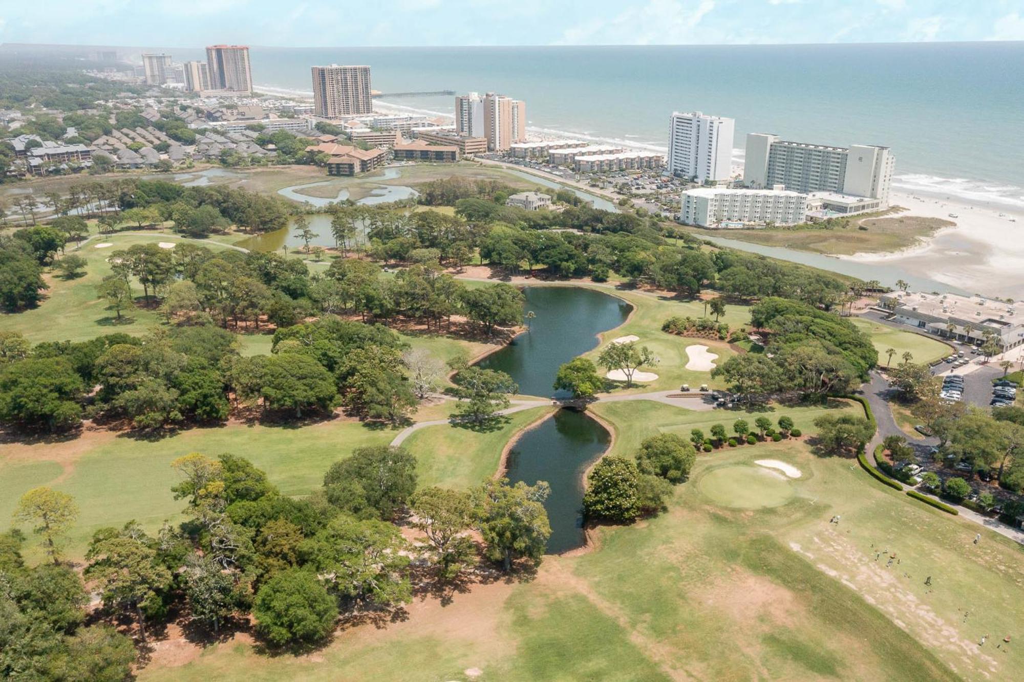 Sands Beach Club Briarcliffe Acres エクステリア 写真