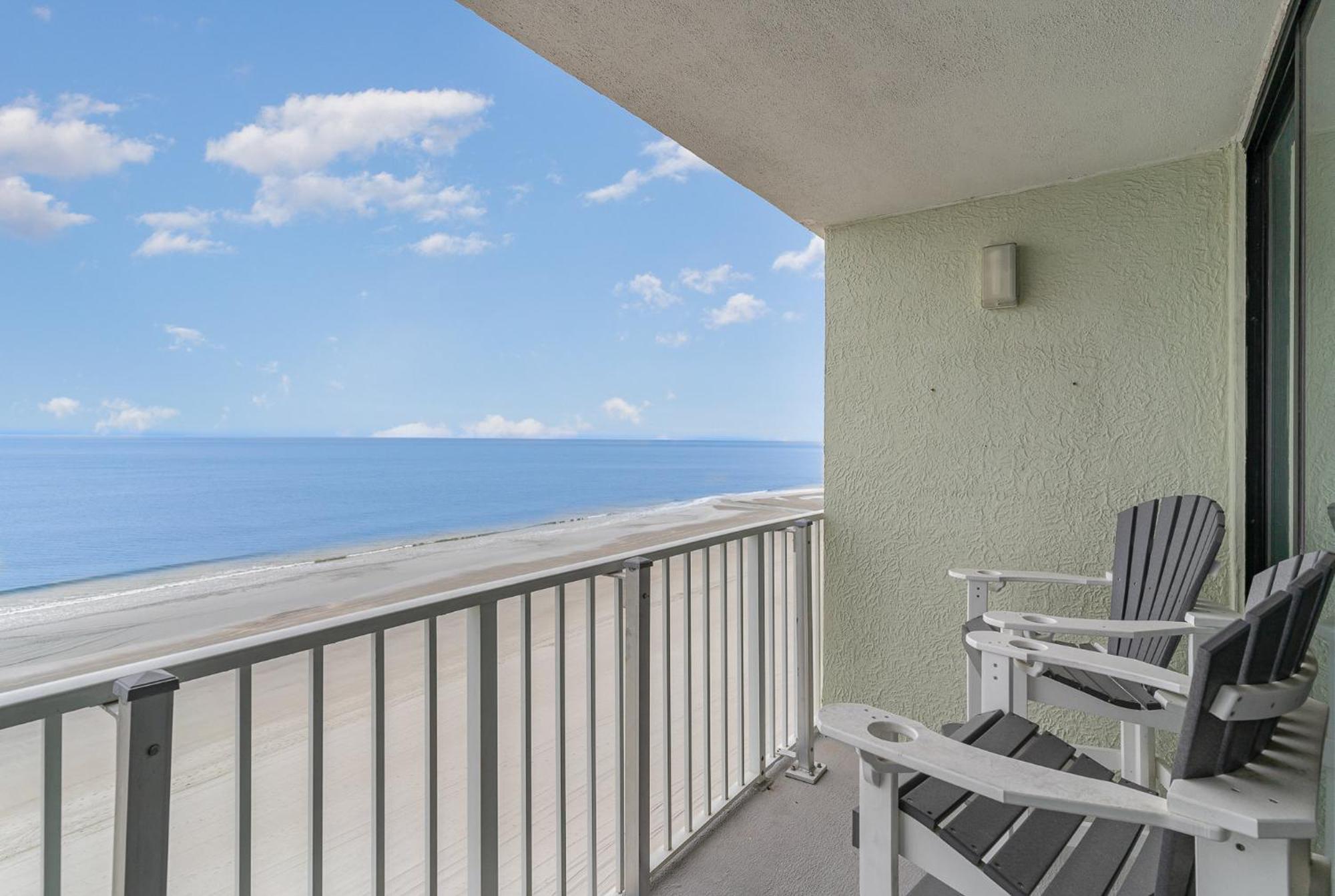 Sands Beach Club Briarcliffe Acres エクステリア 写真